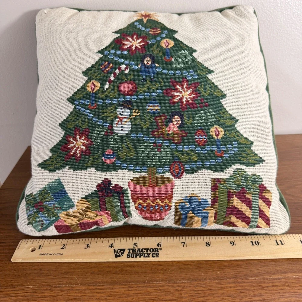 Vintage Christmas Tree Tapestry Pillow Gifts Holiday Decor 12x12